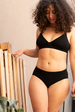 Load image into Gallery viewer, AnaOno T-Shirt Plunge Bra (Black)