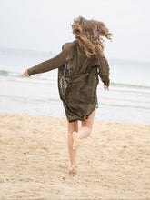 Load image into Gallery viewer, Nushi Robe (Green)
