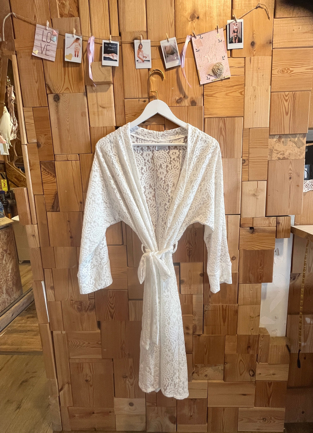 Nushi Robe One Size (Soft White)