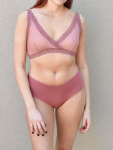 Load image into Gallery viewer, AnaOno Lace Bra (Dusty Rose)
